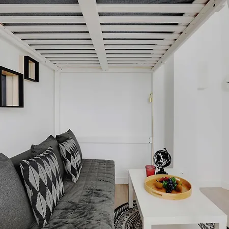 Modern Studio - 4p - Epinettes Lägenhet Paris